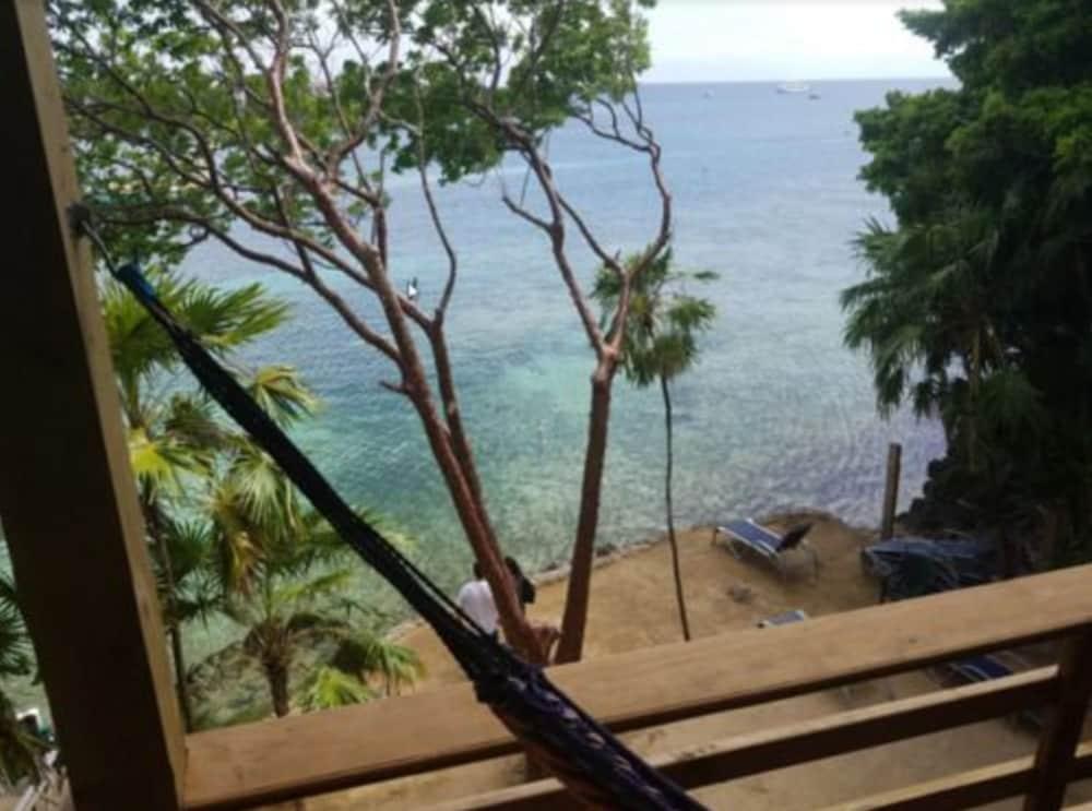 Half Moon Resort (Adults Only) 웨스트 엔드 외부 사진